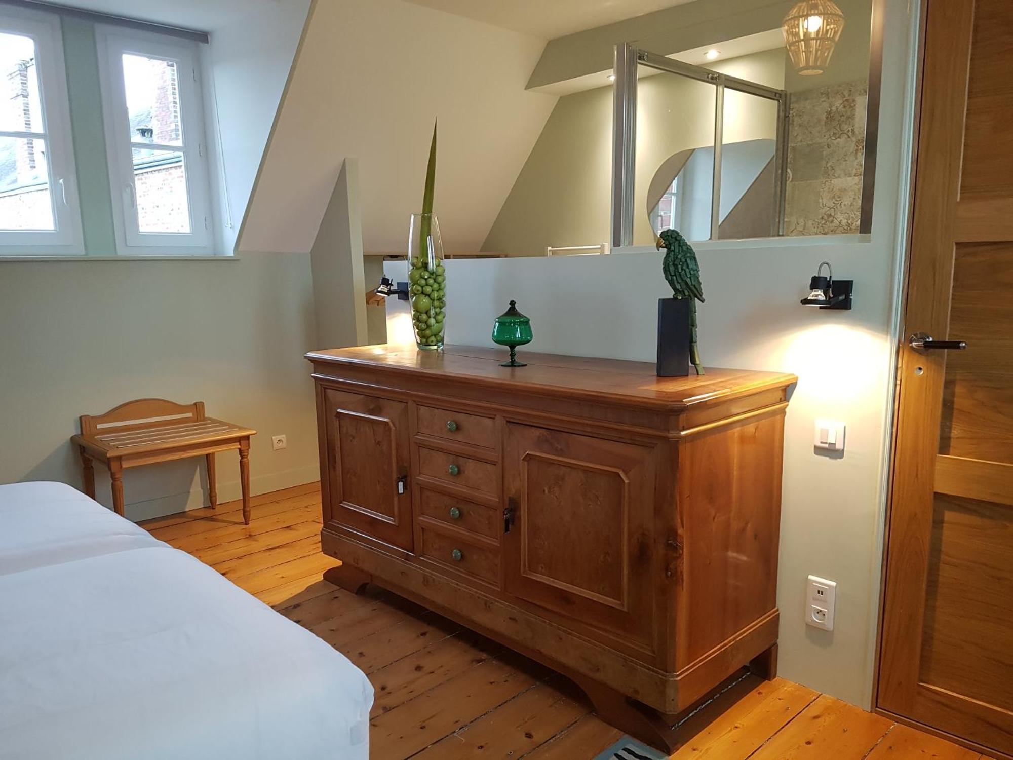 Le Clos Saint-Germain Rugles Exterior photo